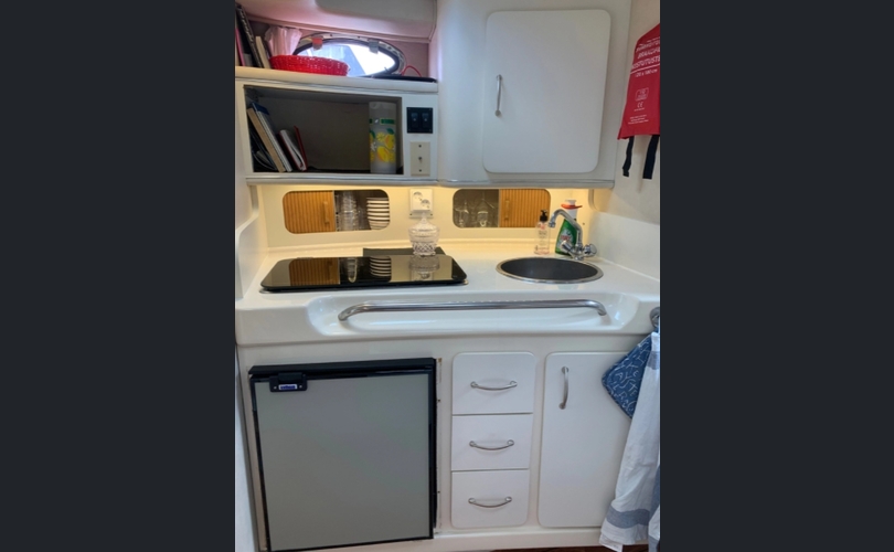 Sea Ray Sundancer 290-kuva-6